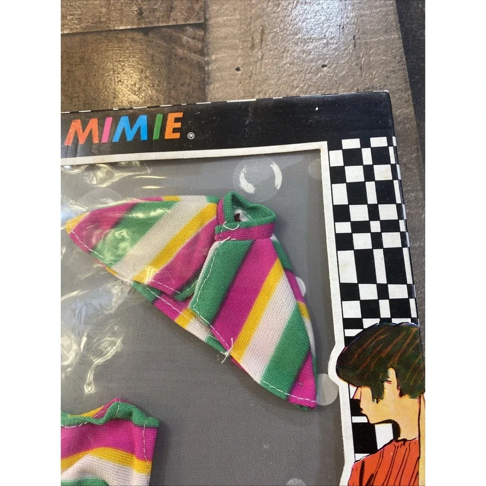 Mimie box squished